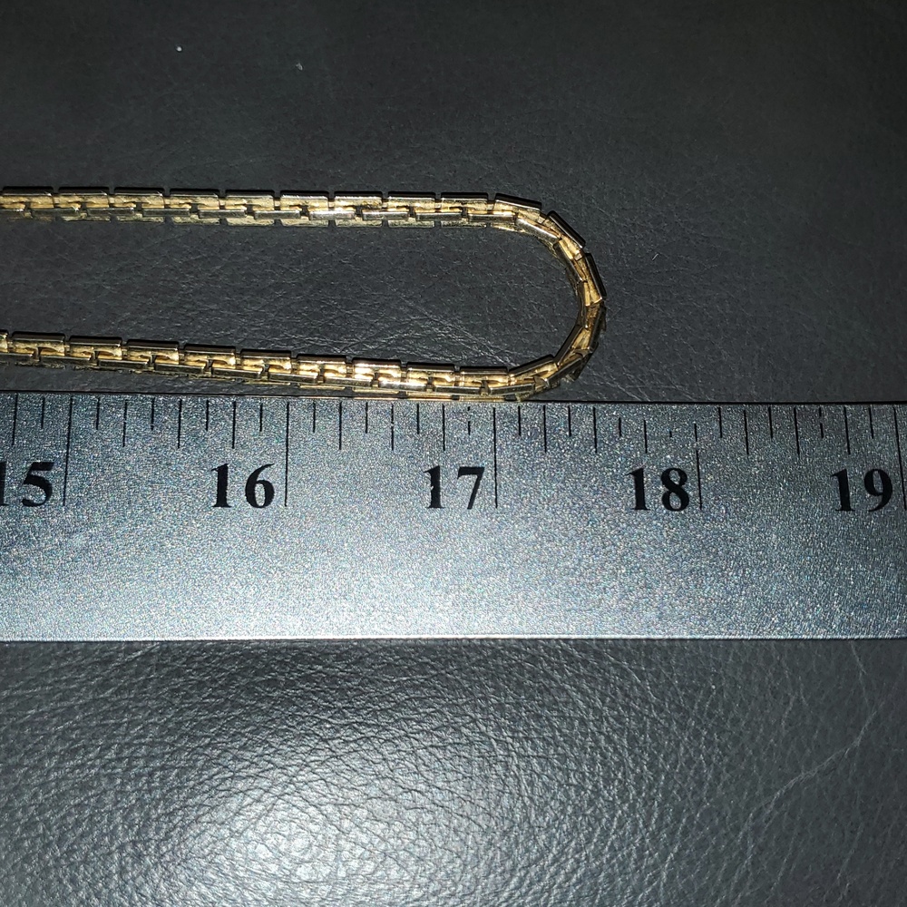 VINTAGE TRIFARI GOLD TONE BOX CHAIN Necklace 35 Inch Long T Hang Tag - Picture 7 of 7